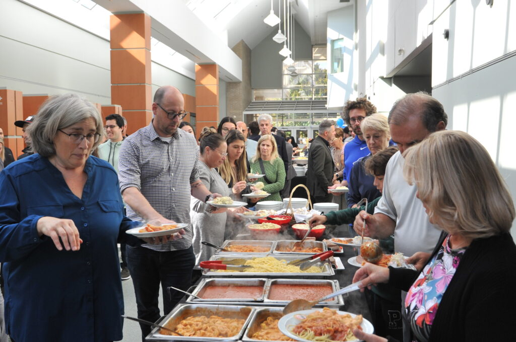 Festipâtes 42 Table buffet 2